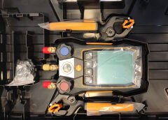 Testo - 550s - Akıllı Set - Kablosuz Kelepçe Sıcaklık Problarına Sahip Akıllı Dijital Manifold