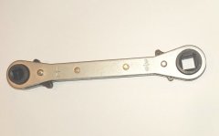 Vana Anahtarı Cırcırlı Ct-122