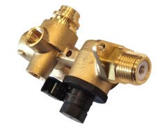 Demirdöküm Kombi Soğuk Su Blok