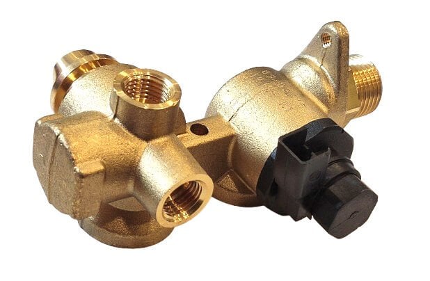 Demirdöküm Kombi Soğuk Su Blok